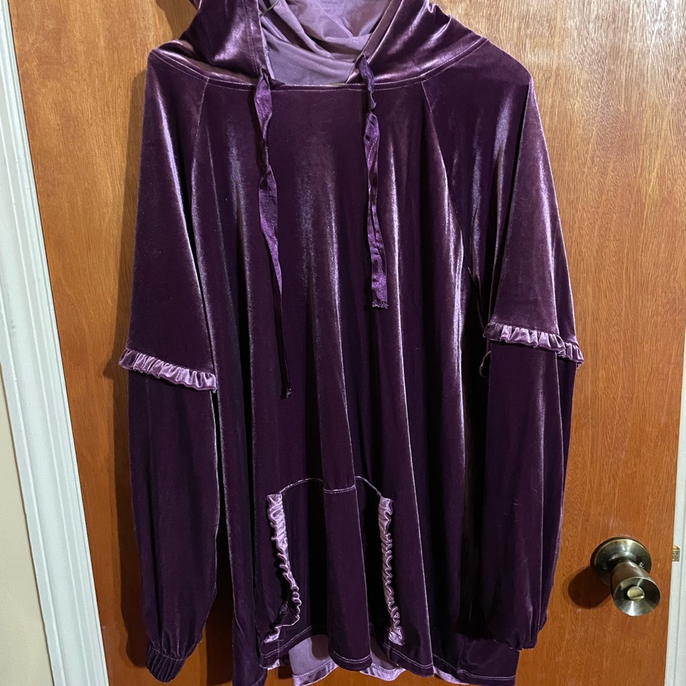 Women’s Sweater